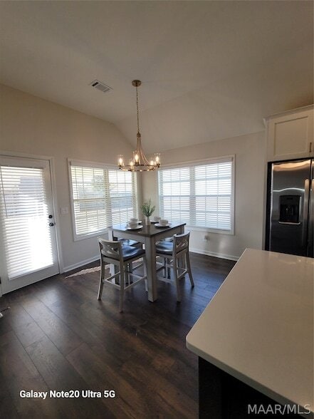 Photo - 229 Lismore Pl