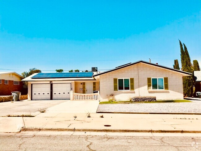 Building Photo - 10229 Ashwood Dr Rental