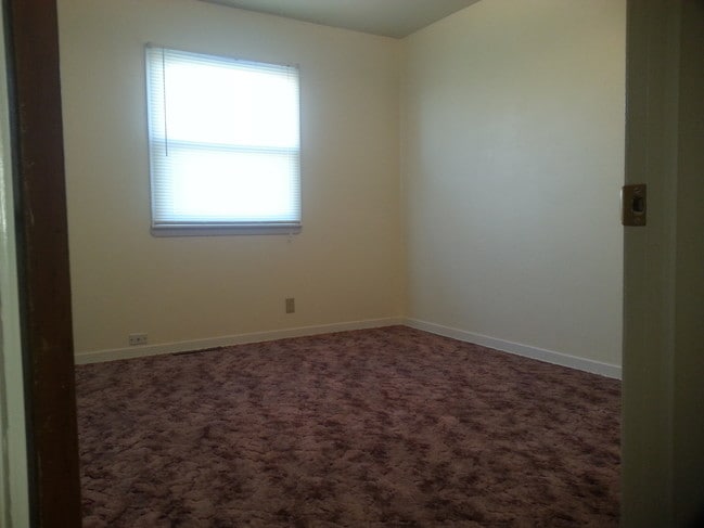 Bedroom 2 - 5009 Ogallala Pl