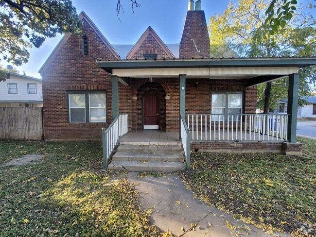 Building Photo - 701 Booker St Rental