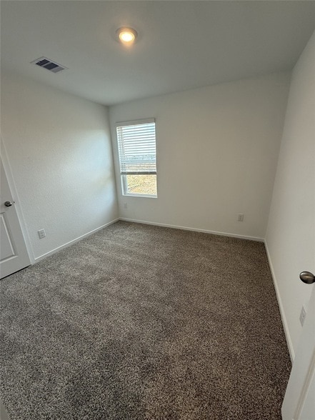 Photo - 807 Jubilee Dr