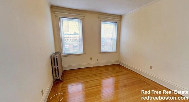 Photo - 16 Queensberry St Unit 44