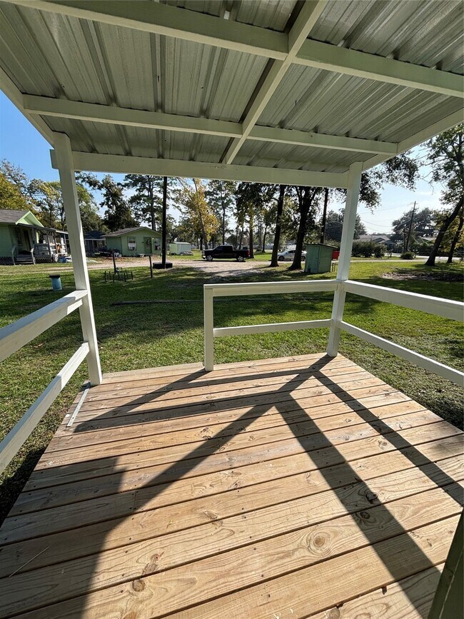 Photo - 17109 River Rd