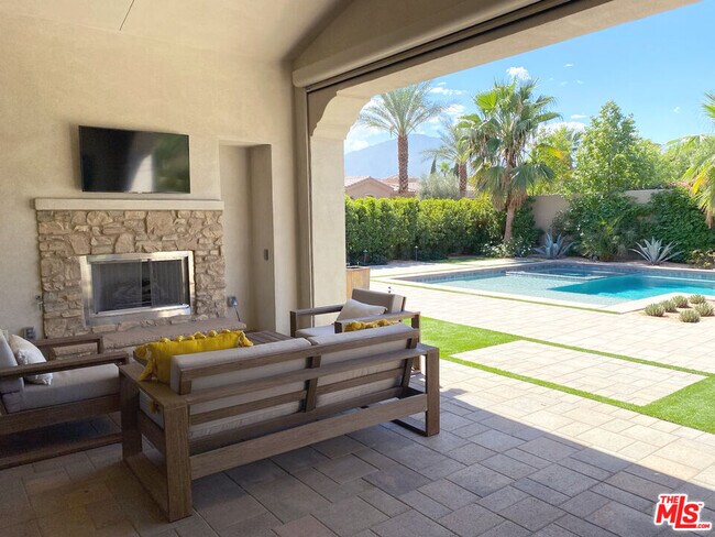 81765 Four Seasons Pl