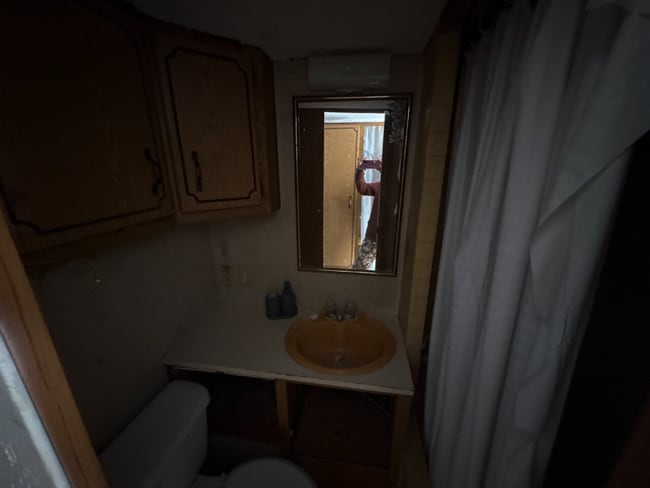 Photo - 4115 Aurora Rd