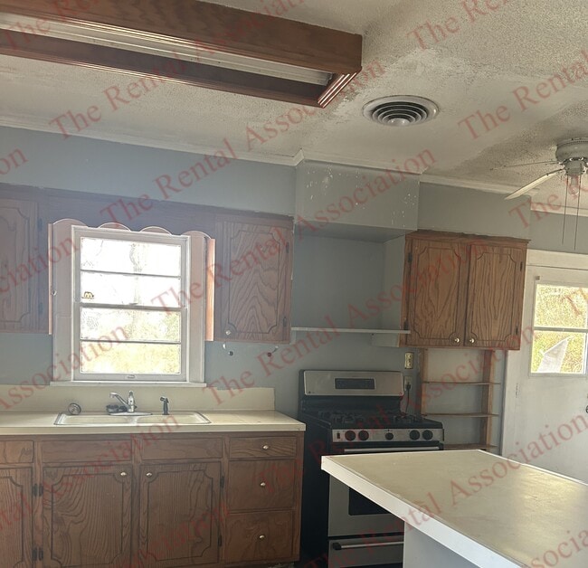 Photo - 1110 Cook St