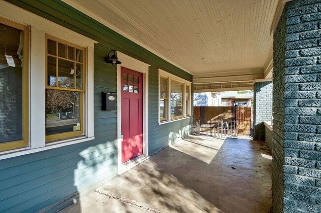 Photo - Fantastic Remodeled 4BD/2BTH in the Paseo District