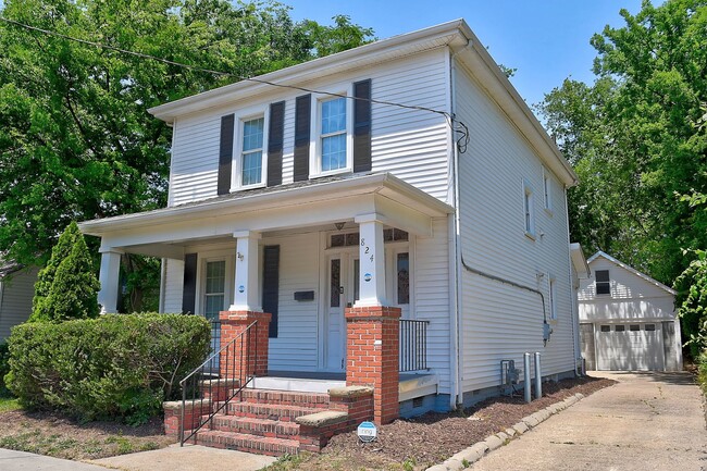 Building Photo - FOR RENT - NORFOLK / ODU AREA