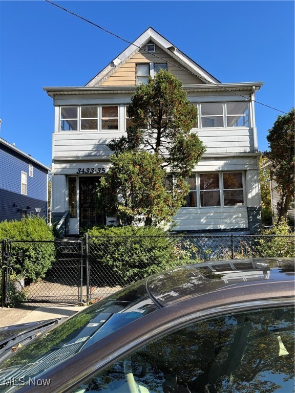Building Photo - 3435 E 113th St Unit down Rental