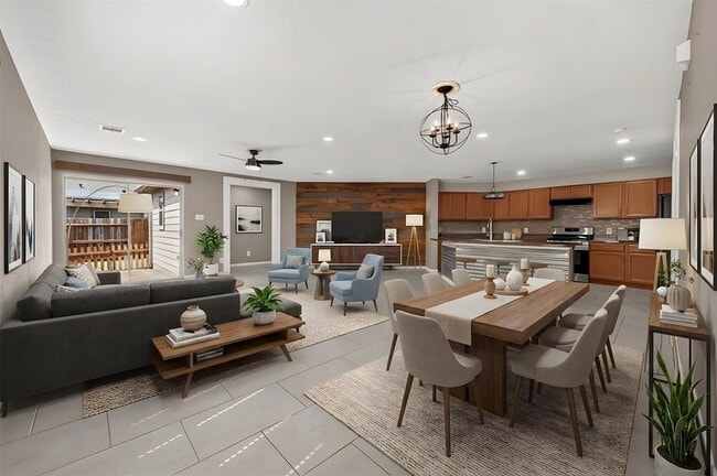 Photo - 18722 White Barnwood Ct