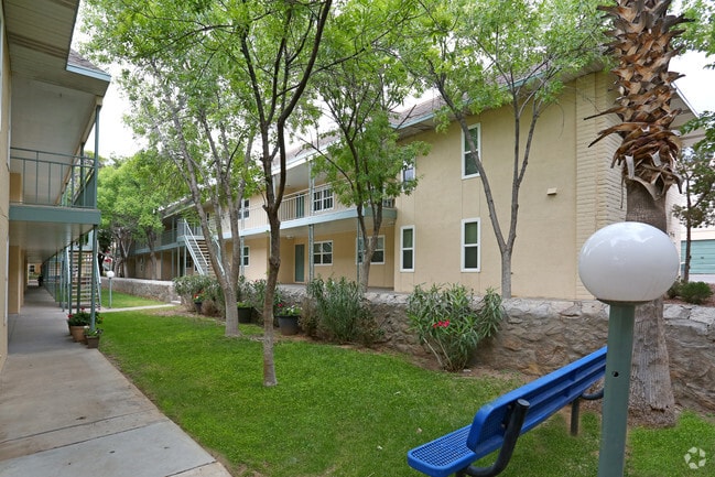 Timberwolf Apartments