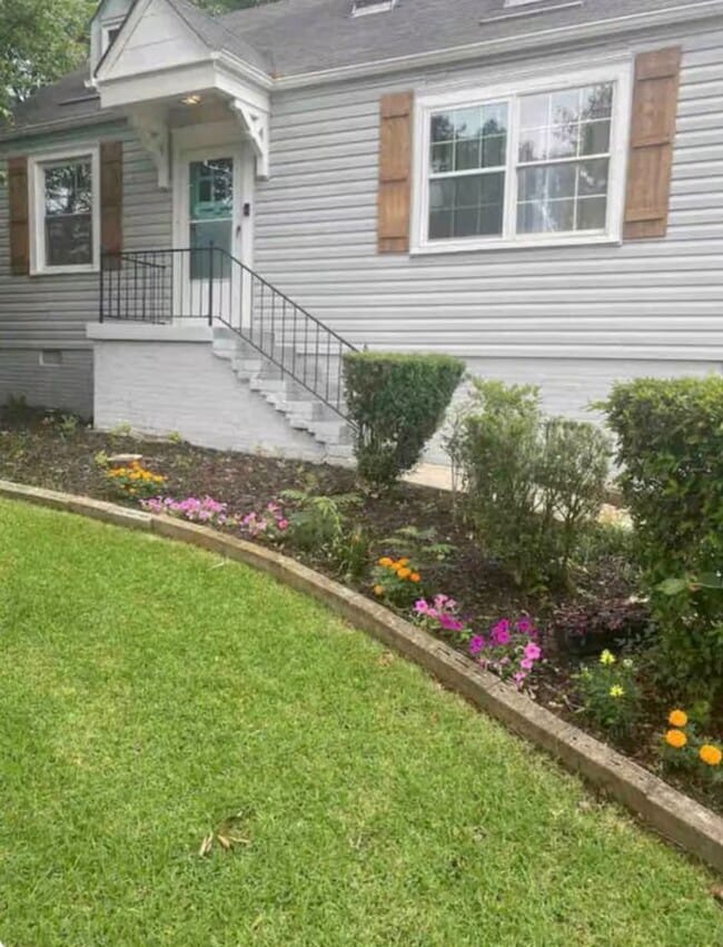 Photo - 2710 Winburn Ter