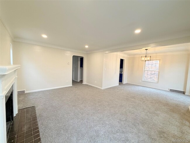 Photo - 9832 Balfour Rd