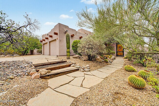 Photo - 9202 E Rimrock Dr