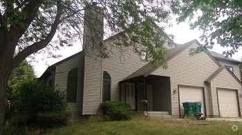 Building Photo - 5210 Rustling Oaks Ln Rental