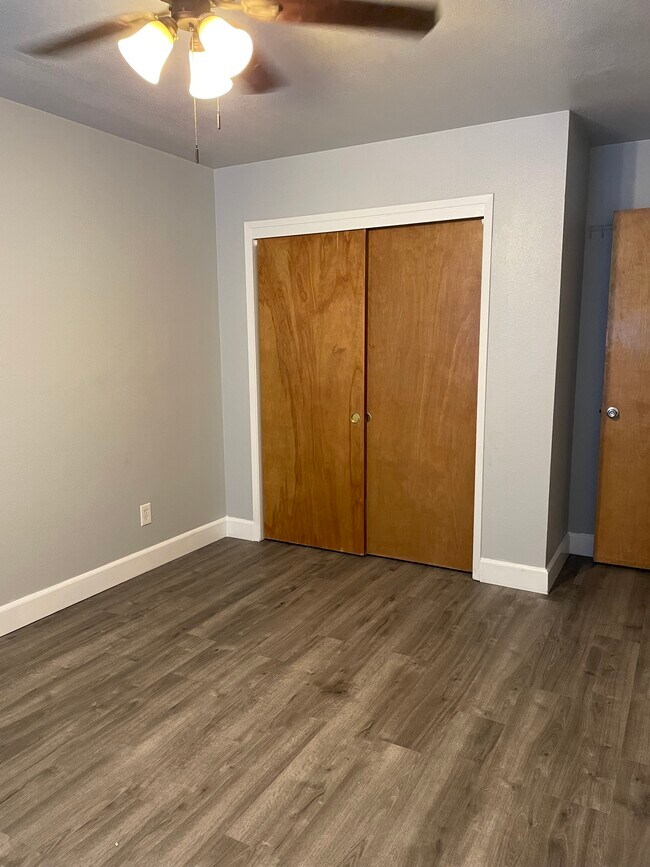 Photo - 5568 W Calimyrna Ave