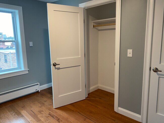 Photo - 29 Chelsea St Unit 3