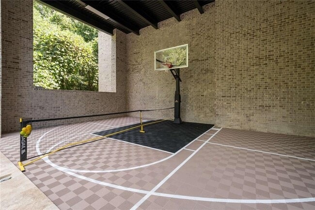 Photo - 402 Timberview Trail