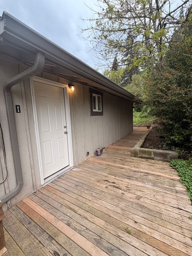 Photo - Fully Remodeled 3-Bedroom apartment