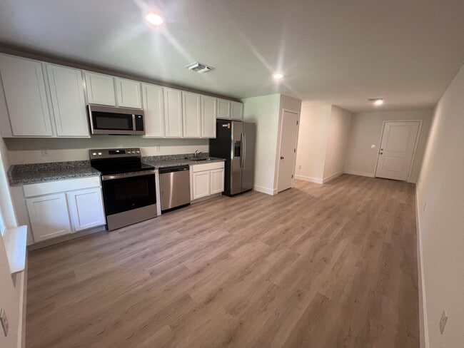 Photo - 311 N 16th St