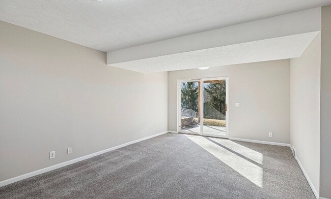Photo - Comfortable & Convenient 3 Bedroom Near Recreation & Trails!!