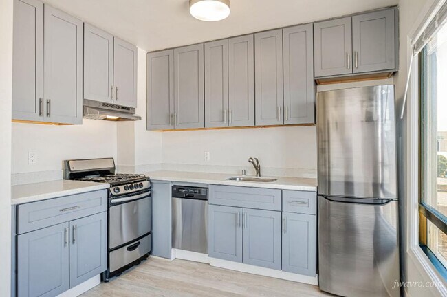 Building Photo - 70 Terra Vista Ave Unit 11 Rental