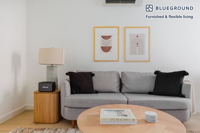 Photo - 250 N 6th St Unit FL2-ID1487