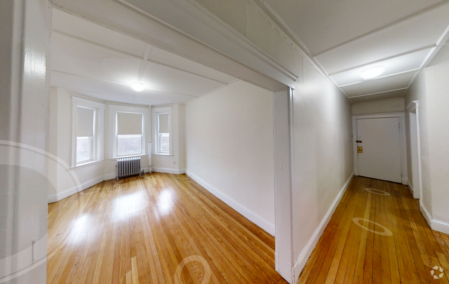 Building Photo - 1124 Boylston St Unit 75-3 Rental