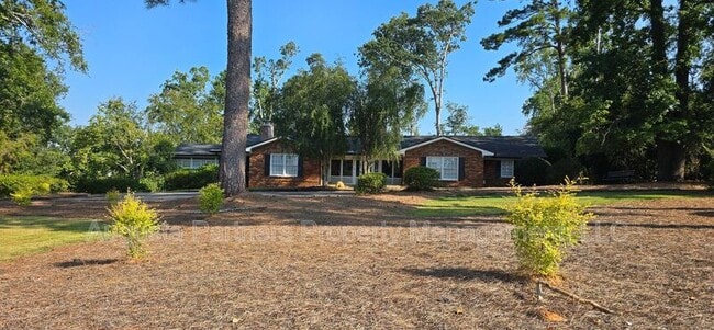 Photo - 289 Ashbrook Dr