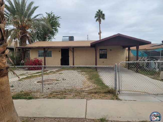 Building Photo - 232 E Brighton Ave