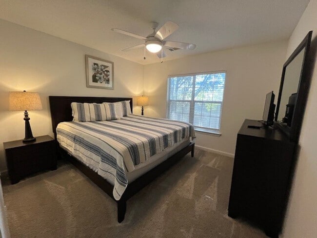 Photo - 2555 Old Milton Pkwy Unidad ID1324942P