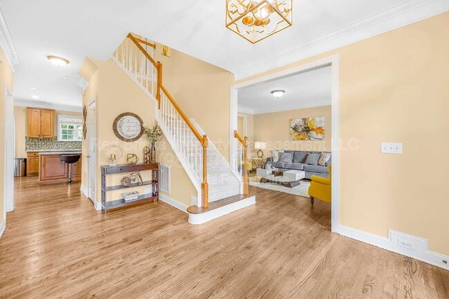 Photo - 8100 Morehouse Dr