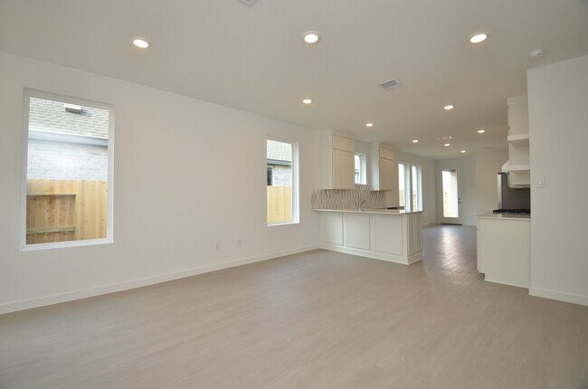 Photo - 29034 Bison Hvn Dr