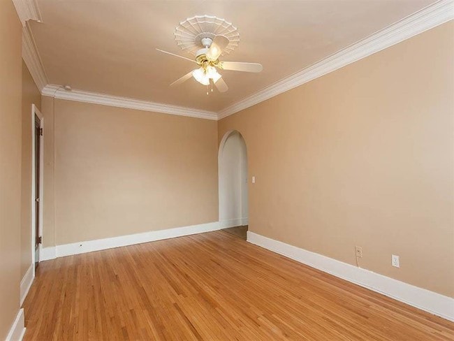 Photo - Barrington Apartments