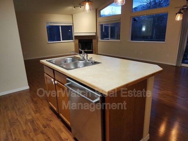 Photo - 9178 Eagle River Ln