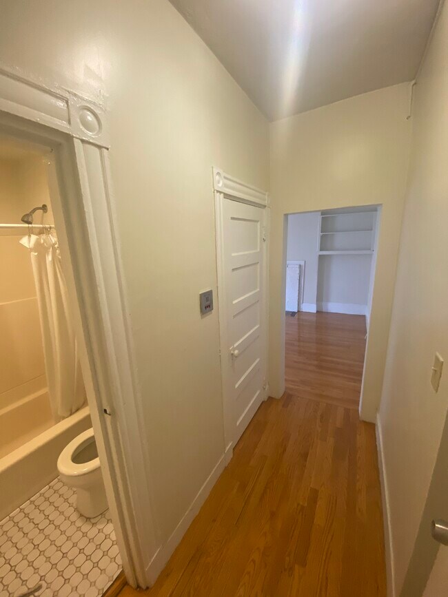 Saint Stephen Street Apartments