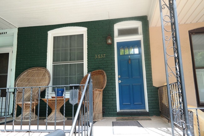 Photo - Charming 2 Bedroom/1 Bathroom Townhome in Woodberry, MD - Close to Light Rail!