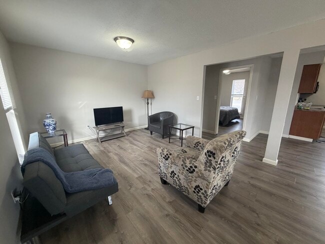 Photo - 202 Wheaton Ct