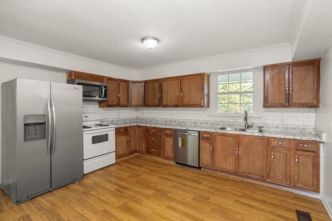 Photo - 5100 Colemont Dr