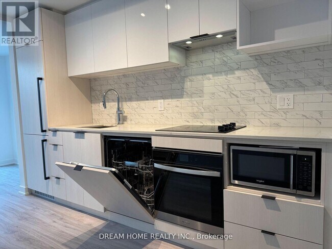 Photo - 252 Church St Unit 717