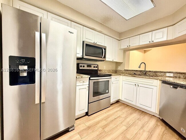 Photo - 3023 Alcazar Pl Unit 201