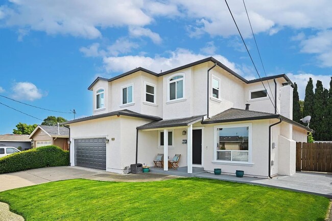 Photo - 35883 Vinewood St