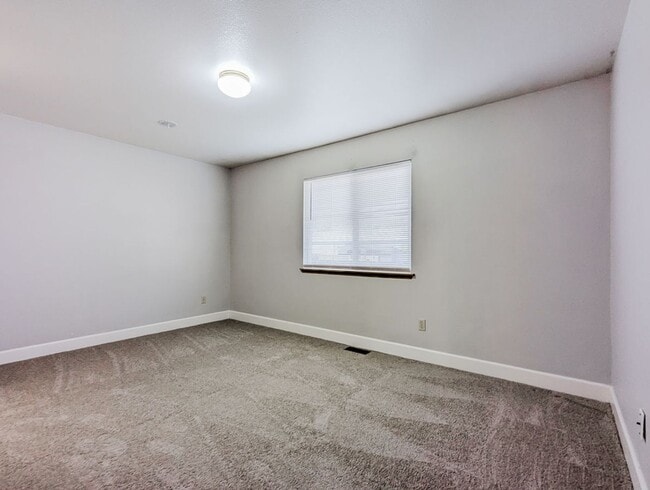 Photo - 16626 40th Ave NE Unit B
