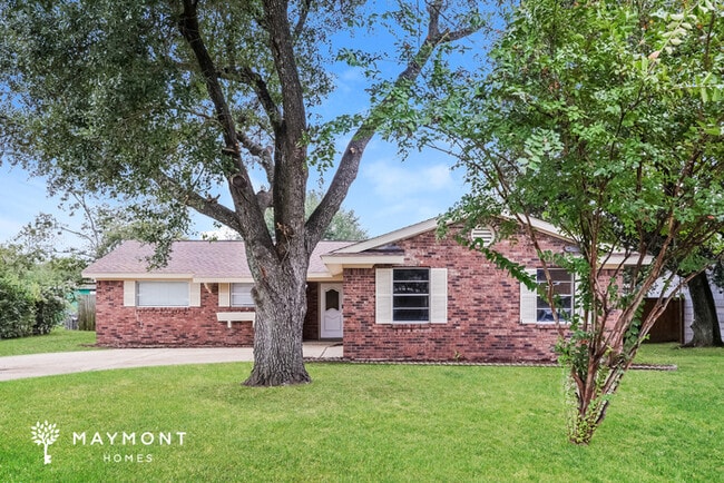 Building Photo - 218 Leighton Dr