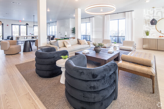 Clubhouse - Dry Creek Flats