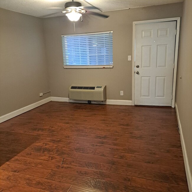 Photo - 510 14th St Unit ET103 BR1 (EVIP)