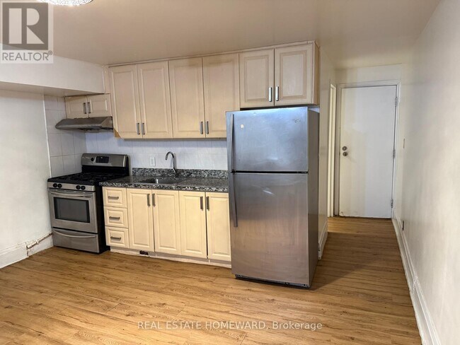 Photo - 223 Broadview Ave Unit Main