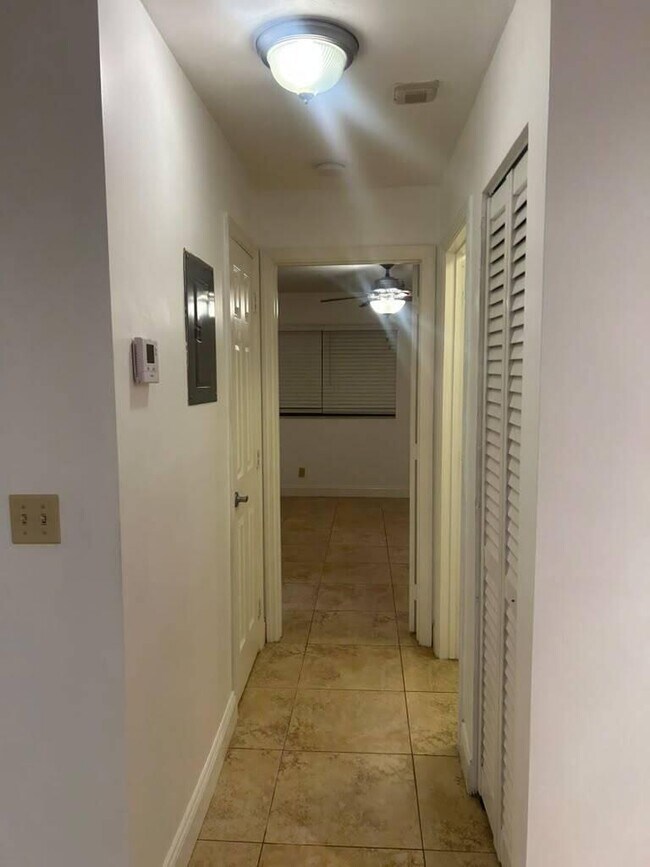 Photo - 3370 Pinewalk Dr N Unit 1217