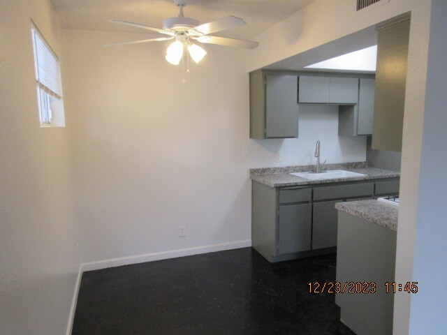 Photo - 198 W Mariposa St