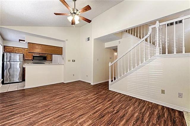 Photo - 1473 Meadowood Village Dr